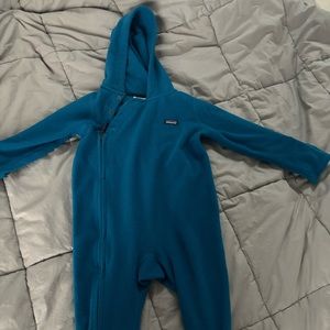 Patagonia bunting, older style but great condition.